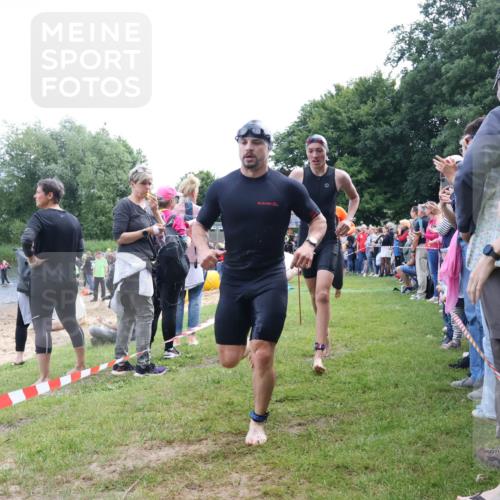 16.06.2024 - 26. Vierlanden-Triathlon Lena Gebhardt http://msf.ph/oto/6300657 16.06.2024 11:00:11 Schwimmen 246, 261, 283, 286, 335, 340, 344, 1274, 246, 261, 283, 286, 335, 340, 344, 1274 meine-sportfotos.de