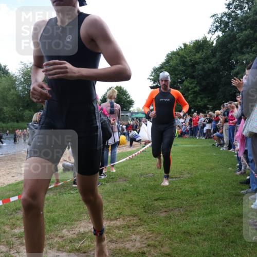 16.06.2024 - 26. Vierlanden-Triathlon Lena Gebhardt http://msf.ph/oto/6300685 16.06.2024 11:00:12 Schwimmen 246, 261, 283, 286, 335, 340, 344, 1274, 246, 261, 283, 286, 335, 340, 344, 1274 meine-sportfotos.de