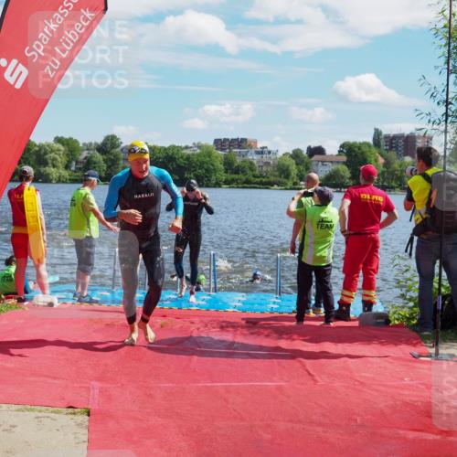 16.06.2024 - 7 Türme Triathlon KatJ http://msf.ph/oto/6300719 16.06.2024 11:16:36 Schwimmen 22, 30, 37, 158, 175, 199, 217, 230, 231, 283, 289, 298 meine-sportfotos.de