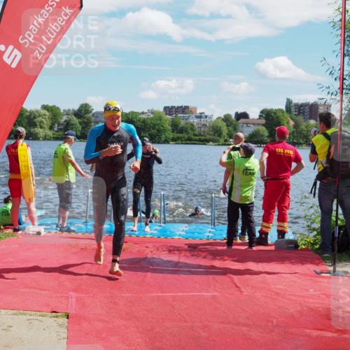 16.06.2024 - 7 Türme Triathlon KatJ http://msf.ph/oto/6300723 16.06.2024 11:16:37 Schwimmen 22, 30, 37, 158, 175, 199, 217, 230, 231, 283, 289, 298 meine-sportfotos.de