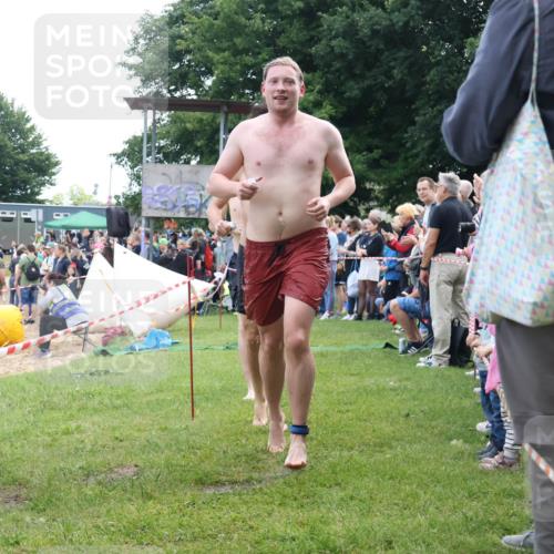 16.06.2024 - 26. Vierlanden-Triathlon Lena Gebhardt http://msf.ph/oto/6300798 16.06.2024 11:00:23 Schwimmen 276, 283, 340, 1274, 276, 283, 340, 1274 meine-sportfotos.de