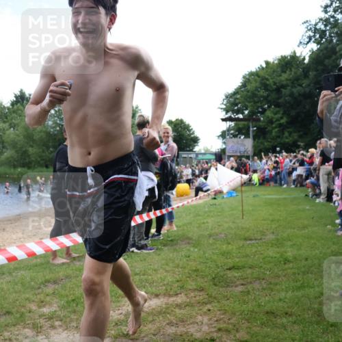16.06.2024 - 26. Vierlanden-Triathlon Lena Gebhardt http://msf.ph/oto/6300840 16.06.2024 11:00:25 Schwimmen 276, 283, 340, 1274, 276, 283, 340, 1274 meine-sportfotos.de