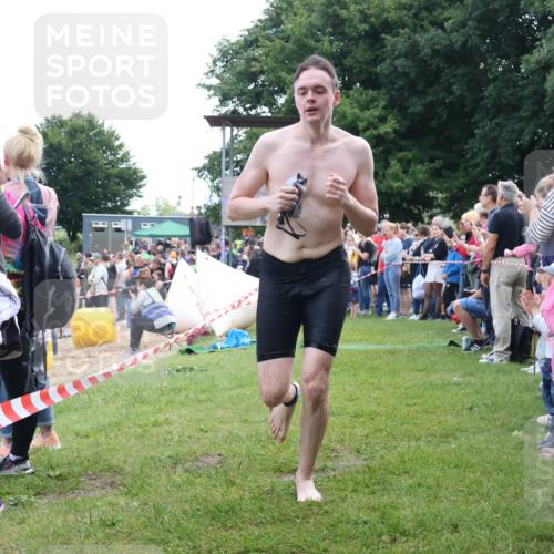 16.06.2024 - 26. Vierlanden-Triathlon Lena Gebhardt http://msf.ph/oto/6300884 16.06.2024 11:00:31 Schwimmen 236, 276, 292, 236, 276, 292 meine-sportfotos.de