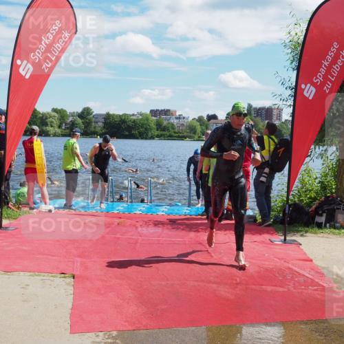 16.06.2024 - 7 Türme Triathlon KatJ http://msf.ph/oto/6300911 16.06.2024 11:16:50 Schwimmen 22, 27, 37, 158, 175, 186, 217, 230, 231, 289, 298 meine-sportfotos.de