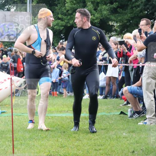 16.06.2024 - 26. Vierlanden-Triathlon Lena Gebhardt http://msf.ph/oto/6300922 16.06.2024 11:00:47 Schwimmen 236, 292, 236, 292 meine-sportfotos.de