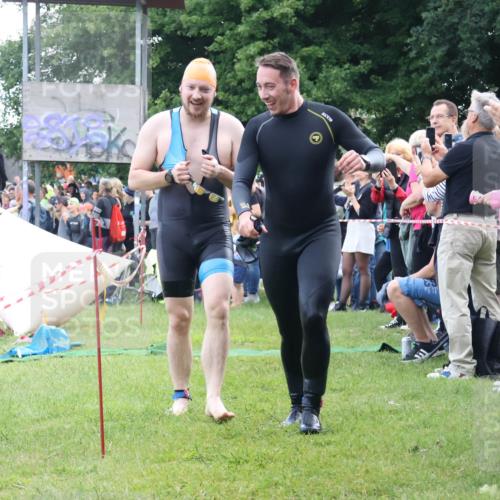 16.06.2024 - 26. Vierlanden-Triathlon Lena Gebhardt http://msf.ph/oto/6300933 16.06.2024 11:00:48 Schwimmen 236, 292, 236, 292 meine-sportfotos.de