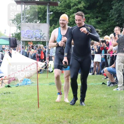 16.06.2024 - 26. Vierlanden-Triathlon Lena Gebhardt http://msf.ph/oto/6300938 16.06.2024 11:00:48 Schwimmen 236, 292, 236, 292 meine-sportfotos.de