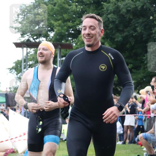16.06.2024 - 26. Vierlanden-Triathlon Lena Gebhardt http://msf.ph/oto/6300953 16.06.2024 11:00:50 Schwimmen 236, 292, 236, 292 meine-sportfotos.de
