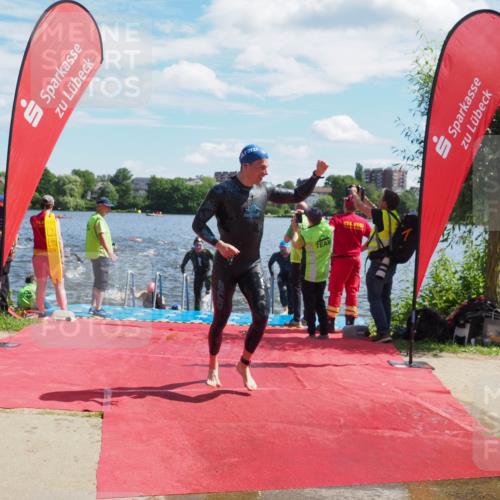 16.06.2024 - 7 Türme Triathlon KatJ http://msf.ph/oto/6301015 16.06.2024 11:16:54 Schwimmen 22, 27, 37, 175, 186, 217, 230, 231, 289, 298 meine-sportfotos.de