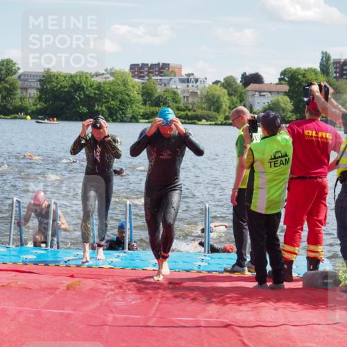16.06.2024 - 7 Türme Triathlon KatJ http://msf.ph/oto/6301038 16.06.2024 11:16:56 Schwimmen 22, 27, 37, 175, 186, 217, 230, 231, 289, 298 meine-sportfotos.de