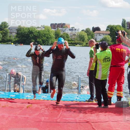 16.06.2024 - 7 Türme Triathlon KatJ http://msf.ph/oto/6301050 16.06.2024 11:16:57 Schwimmen 22, 27, 37, 175, 186, 217, 230, 231, 289, 298 meine-sportfotos.de