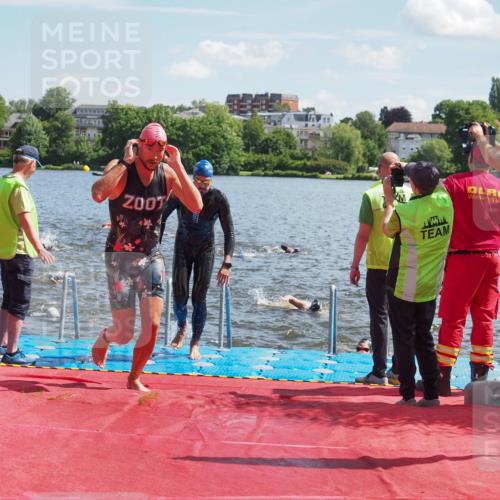 16.06.2024 - 7 Türme Triathlon KatJ http://msf.ph/oto/6301099 16.06.2024 11:17:00 Schwimmen 22, 27, 37, 175, 186, 217, 230, 231, 272, 289, 298 meine-sportfotos.de