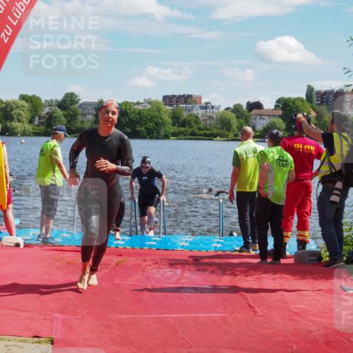 16.06.2024 - 7 Türme Triathlon KatJ http://msf.ph/oto/6301203 16.06.2024 11:17:08 Schwimmen 22, 27, 37, 165, 186, 230, 237, 242, 272, 289, 298 meine-sportfotos.de