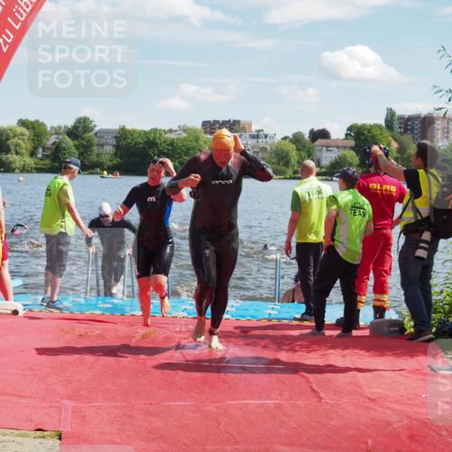16.06.2024 - 7 Türme Triathlon KatJ http://msf.ph/oto/6301252 16.06.2024 11:17:10 Schwimmen 22, 27, 165, 186, 230, 237, 242, 272, 289, 298 meine-sportfotos.de