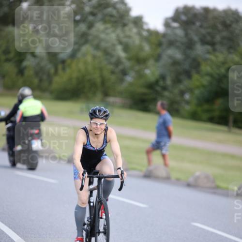 16.06.2024 - 26. Vierlanden-Triathlon Jannik Wohlers http://msf.ph/oto/6301263 16.06.2024 11:38:55 Radfahren 24, 53, 61, 156, 181, 184, 271, 295 meine-sportfotos.de