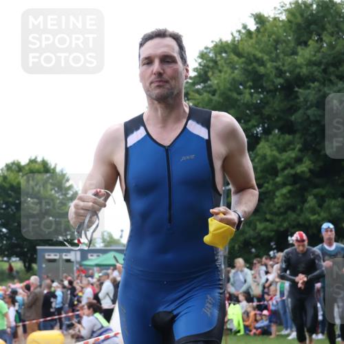 16.06.2024 - 26. Vierlanden-Triathlon Lena Gebhardt http://msf.ph/oto/6301330 16.06.2024 11:04:37 Schwimmen 358, 411, 446, 358, 411, 446 meine-sportfotos.de