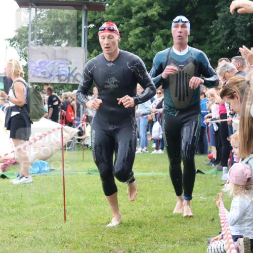 16.06.2024 - 26. Vierlanden-Triathlon Lena Gebhardt http://msf.ph/oto/6301344 16.06.2024 11:04:39 Schwimmen 358, 411, 446, 358, 411, 446 meine-sportfotos.de
