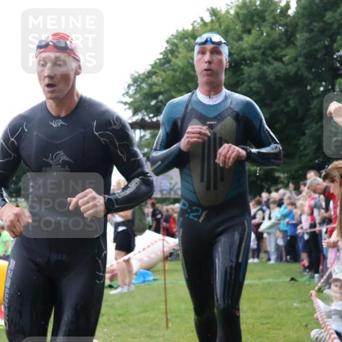 16.06.2024 - 26. Vierlanden-Triathlon Lena Gebhardt http://msf.ph/oto/6301362 16.06.2024 11:04:40 Schwimmen 358, 411, 425, 446, 358, 411, 425, 446 meine-sportfotos.de
