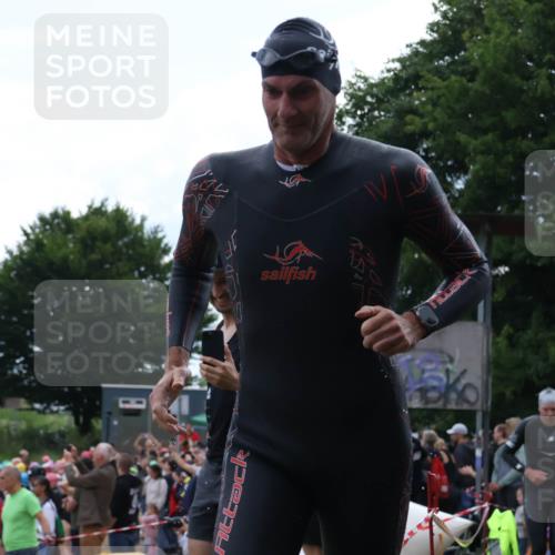 16.06.2024 - 26. Vierlanden-Triathlon Lena Gebhardt http://msf.ph/oto/6301417 16.06.2024 11:04:57 Schwimmen 425, 431, 436, 447, 425, 431, 436, 447 meine-sportfotos.de