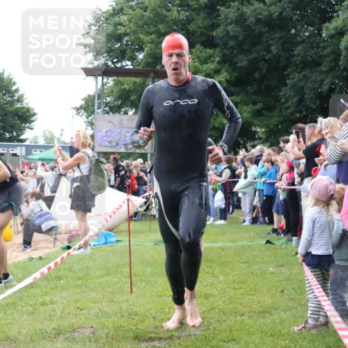 16.06.2024 - 26. Vierlanden-Triathlon Lena Gebhardt http://msf.ph/oto/6301426 16.06.2024 11:05:00 Schwimmen 425, 431, 436, 447, 425, 431, 436, 447 meine-sportfotos.de