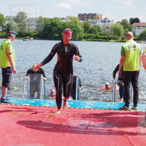16.06.2024 - 7 Türme Triathlon KatJ http://msf.ph/oto/6301443 16.06.2024 11:17:30 Schwimmen 27, 28, 165, 186, 227, 237, 242, 272, 618 meine-sportfotos.de