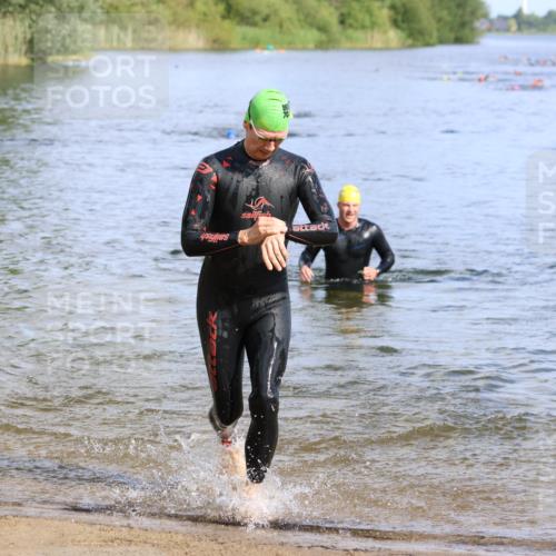 16.06.2024 - 26. Vierlanden-Triathlon Strokosch-Dieckow http://msf.ph/oto/6301462 16.06.2024 09:43:19 Schwimmen 10, 23, 47, 134, 10, 23, 47, 134 meine-sportfotos.de