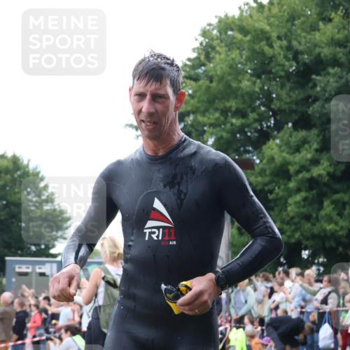 16.06.2024 - 26. Vierlanden-Triathlon Lena Gebhardt http://msf.ph/oto/6301494 16.06.2024 11:05:12 Schwimmen 436, 448, 436, 448 meine-sportfotos.de