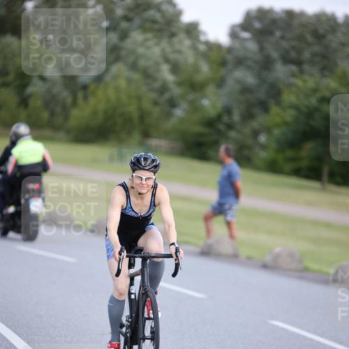 16.06.2024 - 26. Vierlanden-Triathlon Jannik Wohlers http://msf.ph/oto/6301514 16.06.2024 11:38:55 Radfahren 24, 53, 61, 156, 181, 184, 271, 295 meine-sportfotos.de