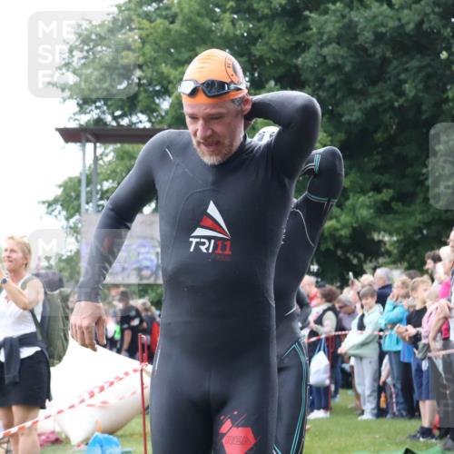 16.06.2024 - 26. Vierlanden-Triathlon Lena Gebhardt http://msf.ph/oto/6301542 16.06.2024 11:05:30 Schwimmen 361, 369, 383, 402, 415, 435, 439, 448, 463, 361, 369, 383, 402, 415, 435, 439, 448, 463 meine-sportfotos.de