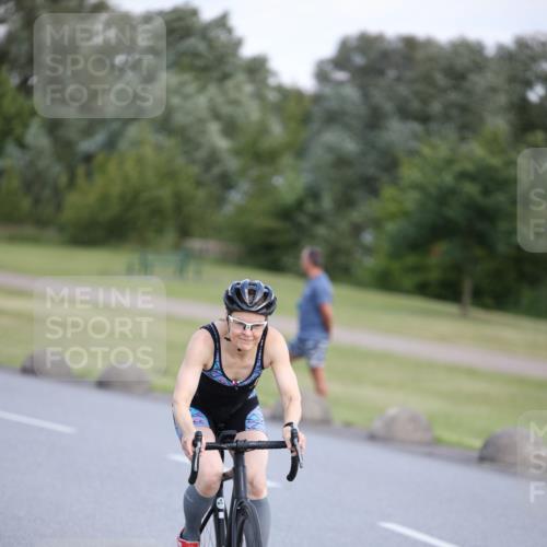 16.06.2024 - 26. Vierlanden-Triathlon Jannik Wohlers http://msf.ph/oto/6301628 16.06.2024 11:38:55 Radfahren 24, 53, 61, 156, 181, 184, 271, 295 meine-sportfotos.de