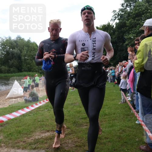 16.06.2024 - 26. Vierlanden-Triathlon Lena Gebhardt http://msf.ph/oto/6301636 16.06.2024 11:05:39 Schwimmen 369, 402, 463, 369, 402, 463 meine-sportfotos.de