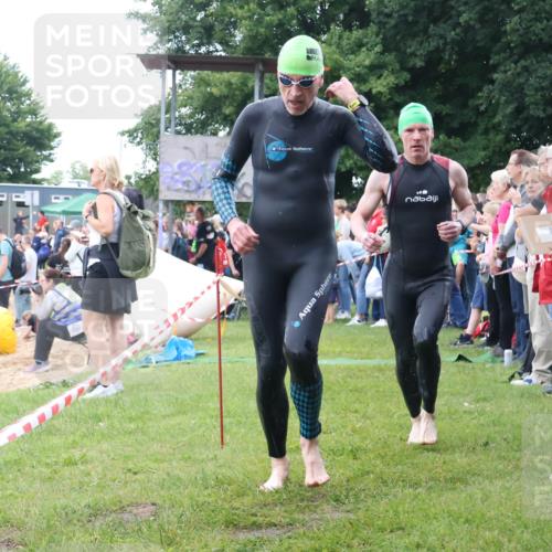 16.06.2024 - 26. Vierlanden-Triathlon Lena Gebhardt http://msf.ph/oto/6301698 16.06.2024 11:06:05 Schwimmen 373, 390, 392, 455, 373, 390, 392, 455 meine-sportfotos.de