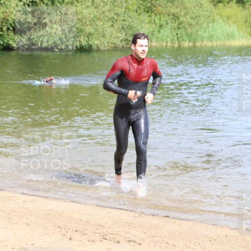16.06.2024 - 26. Vierlanden-Triathlon Strokosch-Dieckow http://msf.ph/oto/6301919 16.06.2024 09:43:51 Schwimmen 12, 12 meine-sportfotos.de