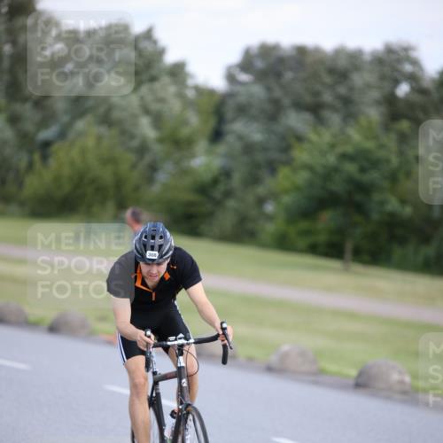 16.06.2024 - 26. Vierlanden-Triathlon Jannik Wohlers http://msf.ph/oto/6302015 16.06.2024 11:39:00 Radfahren 181, 184, 266, 267, 308 meine-sportfotos.de