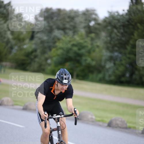 16.06.2024 - 26. Vierlanden-Triathlon Jannik Wohlers http://msf.ph/oto/6302061 16.06.2024 11:39:00 Radfahren 181, 184, 266, 267, 308 meine-sportfotos.de