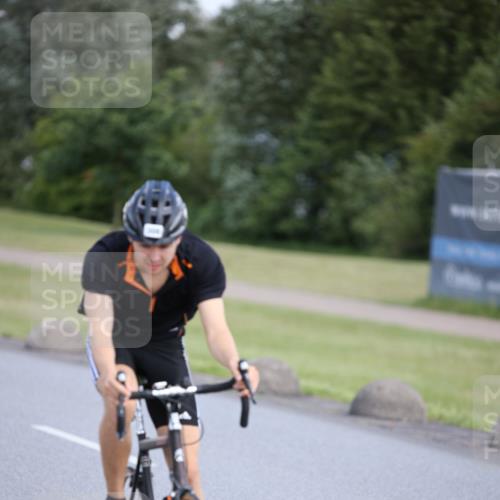 16.06.2024 - 26. Vierlanden-Triathlon Jannik Wohlers http://msf.ph/oto/6302082 16.06.2024 11:39:00 Radfahren 181, 184, 266, 267, 308 meine-sportfotos.de