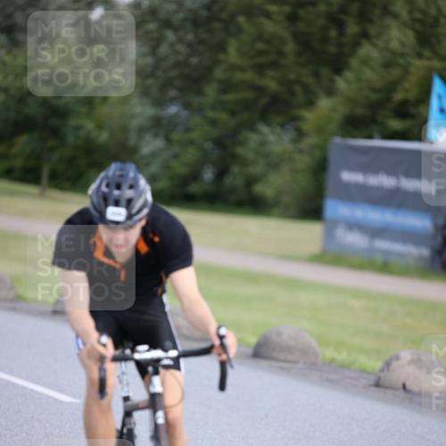 16.06.2024 - 26. Vierlanden-Triathlon Jannik Wohlers http://msf.ph/oto/6302092 16.06.2024 11:39:01 Radfahren 181, 184, 266, 267, 308 meine-sportfotos.de