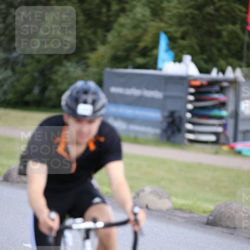 16.06.2024 - 26. Vierlanden-Triathlon Jannik Wohlers http://msf.ph/oto/6302163 16.06.2024 11:39:01 Radfahren 181, 184, 266, 267, 308 meine-sportfotos.de