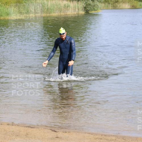 16.06.2024 - 26. Vierlanden-Triathlon Strokosch-Dieckow http://msf.ph/oto/6302173 16.06.2024 09:44:09 Schwimmen 13, 21, 29, 13, 21, 29 meine-sportfotos.de