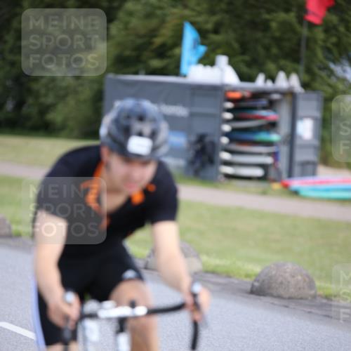 16.06.2024 - 26. Vierlanden-Triathlon Jannik Wohlers http://msf.ph/oto/6302175 16.06.2024 11:39:01 Radfahren 181, 184, 266, 267, 308 meine-sportfotos.de