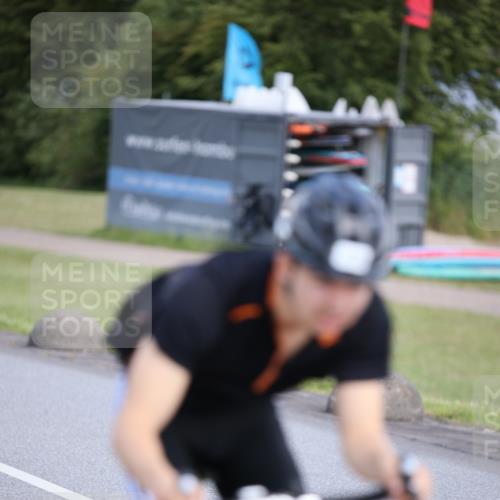 16.06.2024 - 26. Vierlanden-Triathlon Jannik Wohlers http://msf.ph/oto/6302193 16.06.2024 11:39:01 Radfahren 181, 184, 266, 267, 308 meine-sportfotos.de