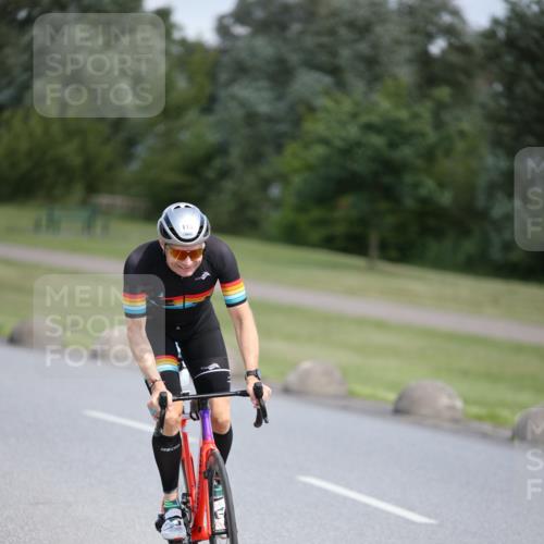 16.06.2024 - 26. Vierlanden-Triathlon Jannik Wohlers http://msf.ph/oto/6302201 16.06.2024 11:39:04 Radfahren 4, 115, 184, 191, 243, 266, 267, 308 meine-sportfotos.de