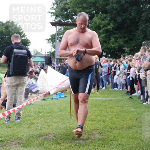 16.06.2024 - 26. Vierlanden-Triathlon Lena Gebhardt http://msf.ph/oto/6302449 16.06.2024 11:08:49 Schwimmen 359, 366, 433, 443, 454, 456, 462, 470, 359, 366, 433, 443, 454, 456, 462, 470 meine-sportfotos.de