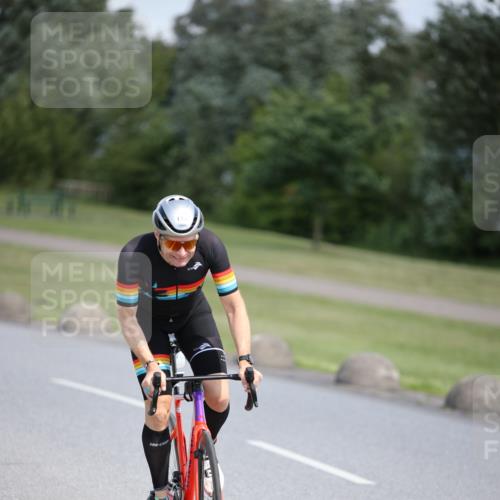 16.06.2024 - 26. Vierlanden-Triathlon Jannik Wohlers http://msf.ph/oto/6302454 16.06.2024 11:39:04 Radfahren 4, 115, 184, 191, 243, 266, 267, 308 meine-sportfotos.de