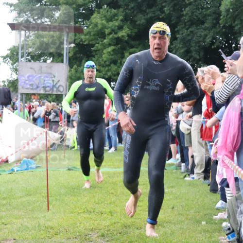 16.06.2024 - 26. Vierlanden-Triathlon Lena Gebhardt http://msf.ph/oto/6302521 16.06.2024 11:09:00 Schwimmen 366, 429, 442, 443, 453, 462, 366, 429, 442, 443, 453, 462 meine-sportfotos.de