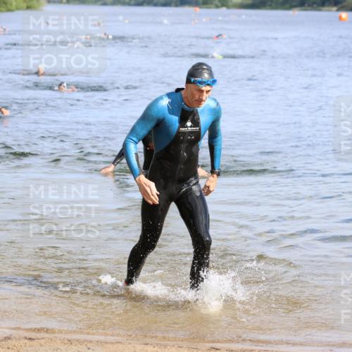 16.06.2024 - 26. Vierlanden-Triathlon Strokosch-Dieckow http://msf.ph/oto/6302646 16.06.2024 09:44:58 Schwimmen 120, 136, 120, 136 meine-sportfotos.de