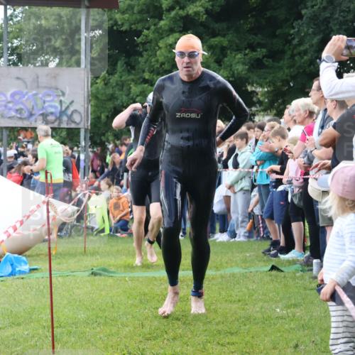 16.06.2024 - 26. Vierlanden-Triathlon Lena Gebhardt http://msf.ph/oto/6302697 16.06.2024 11:09:29 Schwimmen 364, 380, 391, 398, 437, 471, 364, 380, 391, 398, 437, 471 meine-sportfotos.de
