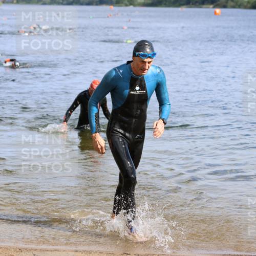 16.06.2024 - 26. Vierlanden-Triathlon Strokosch-Dieckow http://msf.ph/oto/6302707 16.06.2024 09:44:58 Schwimmen 120, 136, 120, 136 meine-sportfotos.de
