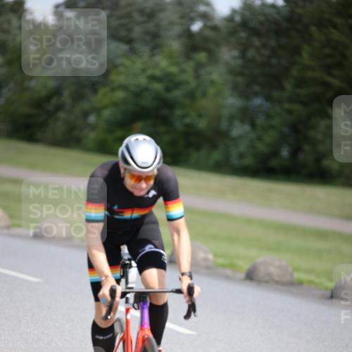 16.06.2024 - 26. Vierlanden-Triathlon Jannik Wohlers http://msf.ph/oto/6302714 16.06.2024 11:39:04 Radfahren 4, 115, 184, 191, 243, 266, 267, 308 meine-sportfotos.de