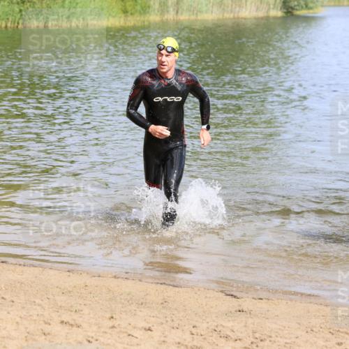 16.06.2024 - 26. Vierlanden-Triathlon Strokosch-Dieckow http://msf.ph/oto/6302759 16.06.2024 09:45:02 Schwimmen 17, 97, 120, 136, 160, 17, 97, 120, 136, 160 meine-sportfotos.de